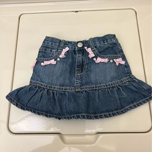 GYMBOREE Toddler Girls Size 3 Denim Skort wShorts attached Pink Bows EUC